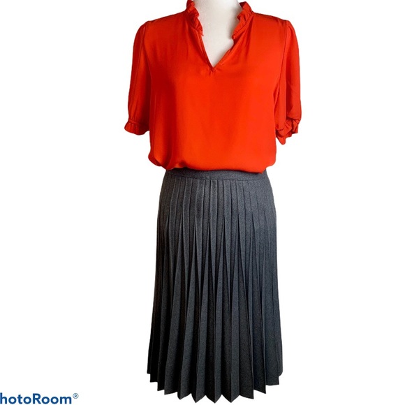 Banana Republic Wool/Polyester Pleated Midi Skirt - Picture 1 of 6